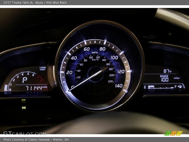 Abyss / Mid-Blue Black 2017 Toyota Yaris iA