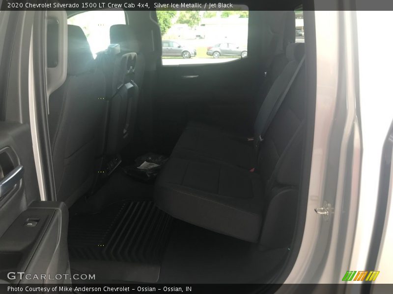 Silver Ice Metallic / Jet Black 2020 Chevrolet Silverado 1500 LT Crew Cab 4x4