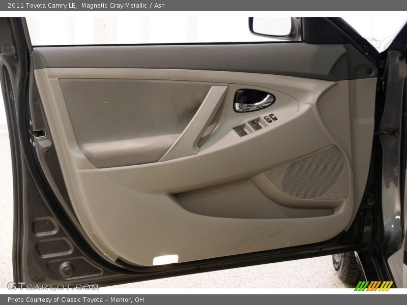 Magnetic Gray Metallic / Ash 2011 Toyota Camry LE