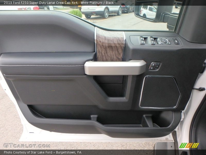 White Platinum / Black 2019 Ford F250 Super Duty Lariat Crew Cab 4x4