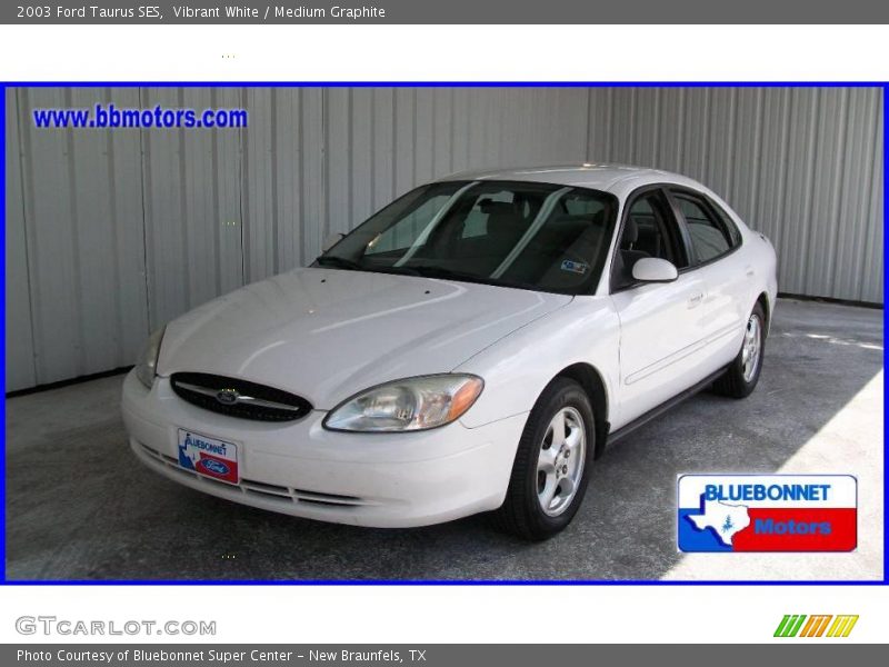 Vibrant White / Medium Graphite 2003 Ford Taurus SES