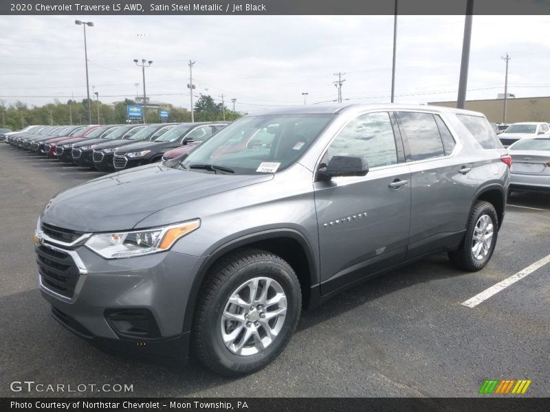 Front 3/4 View of 2020 Traverse LS AWD