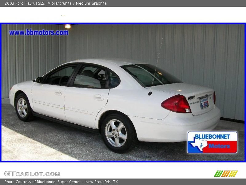Vibrant White / Medium Graphite 2003 Ford Taurus SES