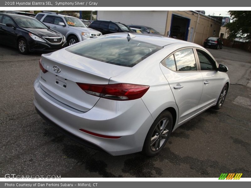 Symphony Silver / Gray 2018 Hyundai Elantra SEL