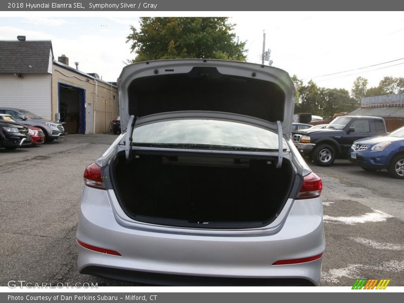 Symphony Silver / Gray 2018 Hyundai Elantra SEL