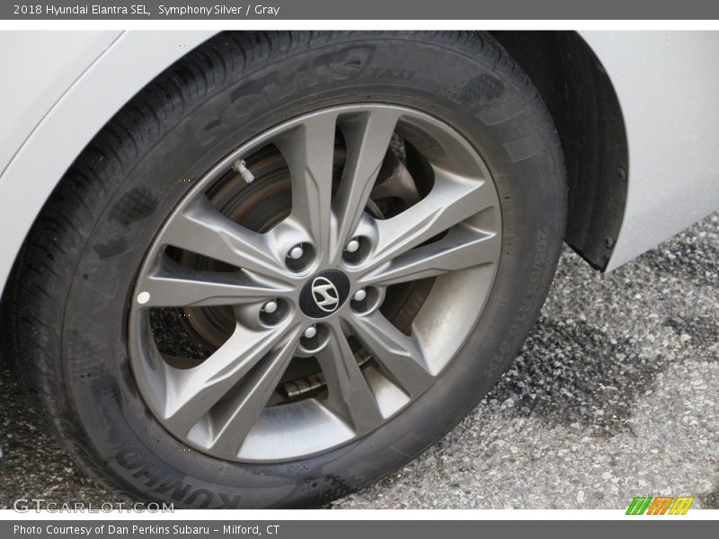 Symphony Silver / Gray 2018 Hyundai Elantra SEL