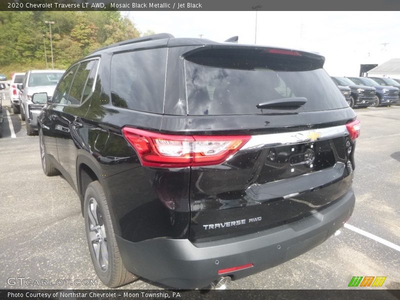 Mosaic Black Metallic / Jet Black 2020 Chevrolet Traverse LT AWD