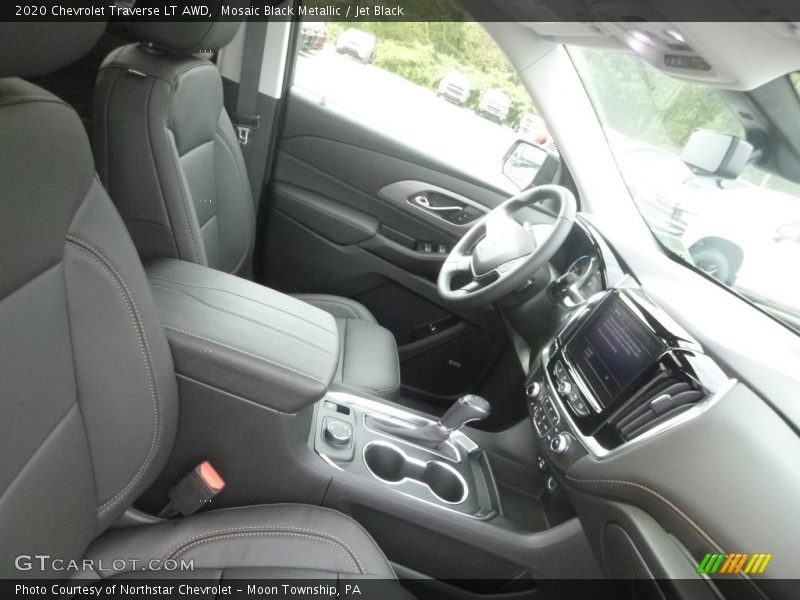 Mosaic Black Metallic / Jet Black 2020 Chevrolet Traverse LT AWD