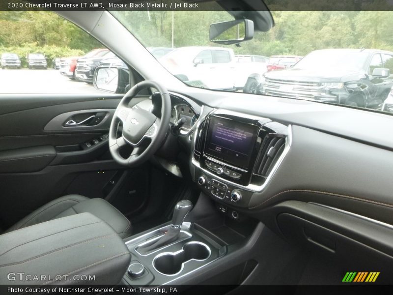 Mosaic Black Metallic / Jet Black 2020 Chevrolet Traverse LT AWD