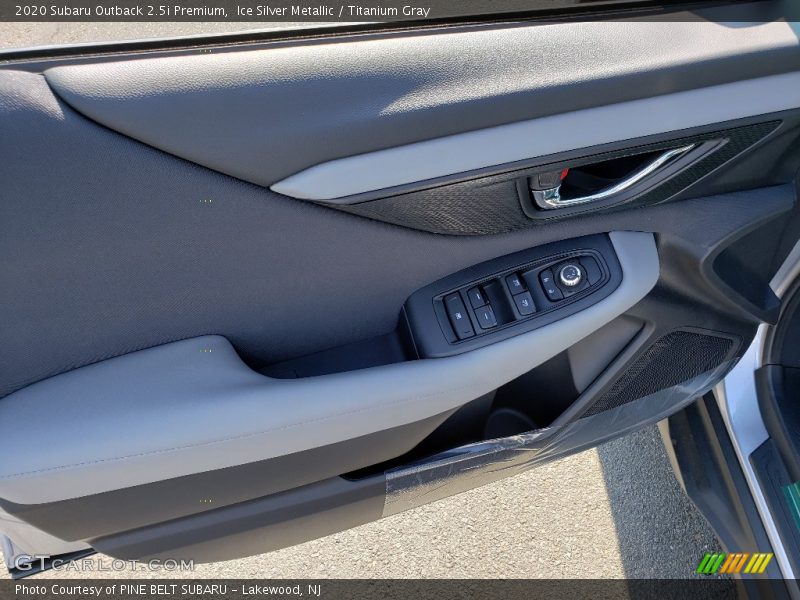 Ice Silver Metallic / Titanium Gray 2020 Subaru Outback 2.5i Premium