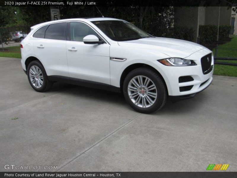 Fuji White / Latte 2020 Jaguar F-PACE 25t Premium