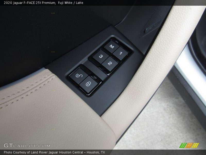 Fuji White / Latte 2020 Jaguar F-PACE 25t Premium