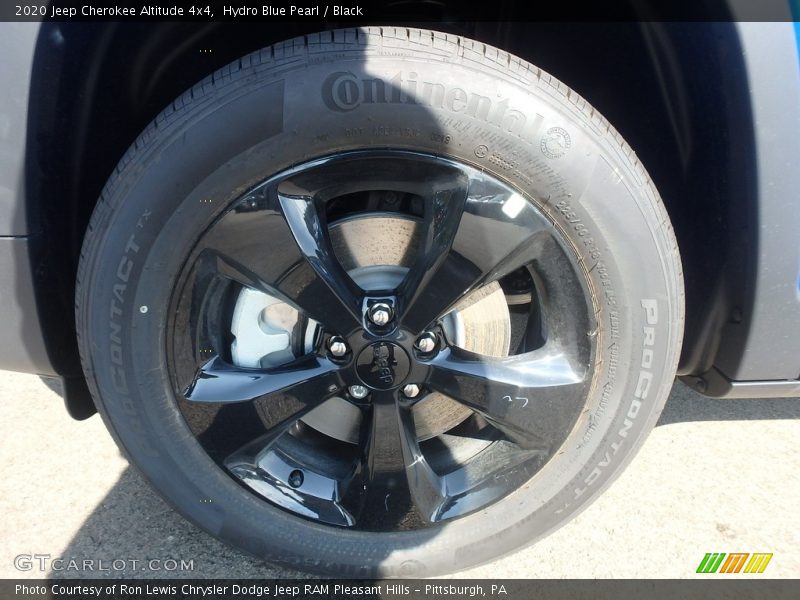 Hydro Blue Pearl / Black 2020 Jeep Cherokee Altitude 4x4