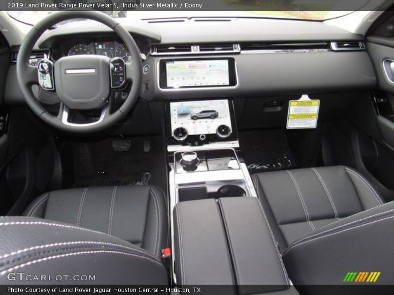 Dashboard of 2019 Range Rover Velar S