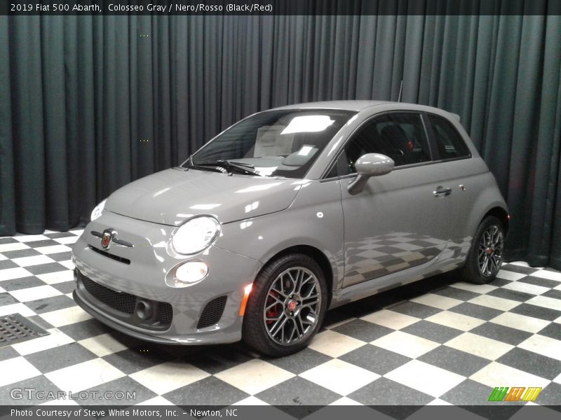 Colosseo Gray / Nero/Rosso (Black/Red) 2019 Fiat 500 Abarth