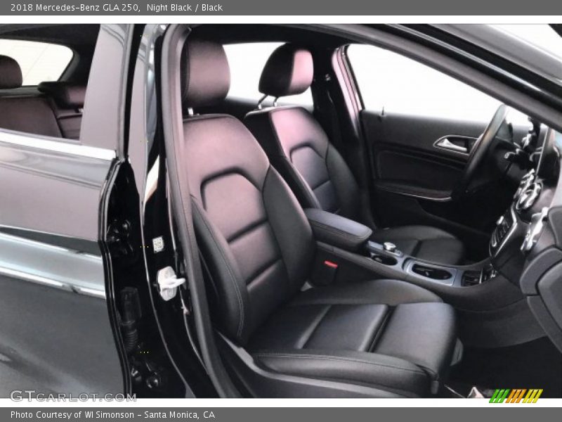 Night Black / Black 2018 Mercedes-Benz GLA 250