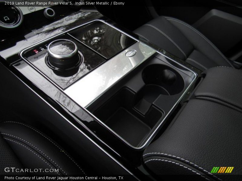 Controls of 2019 Range Rover Velar S