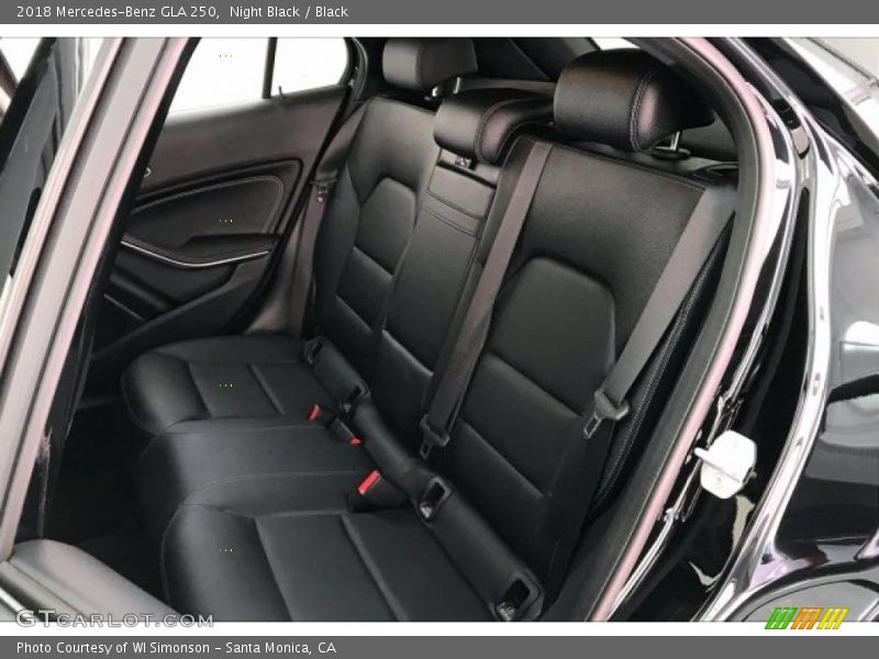 Night Black / Black 2018 Mercedes-Benz GLA 250