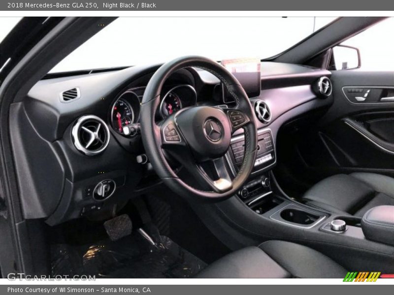 Night Black / Black 2018 Mercedes-Benz GLA 250