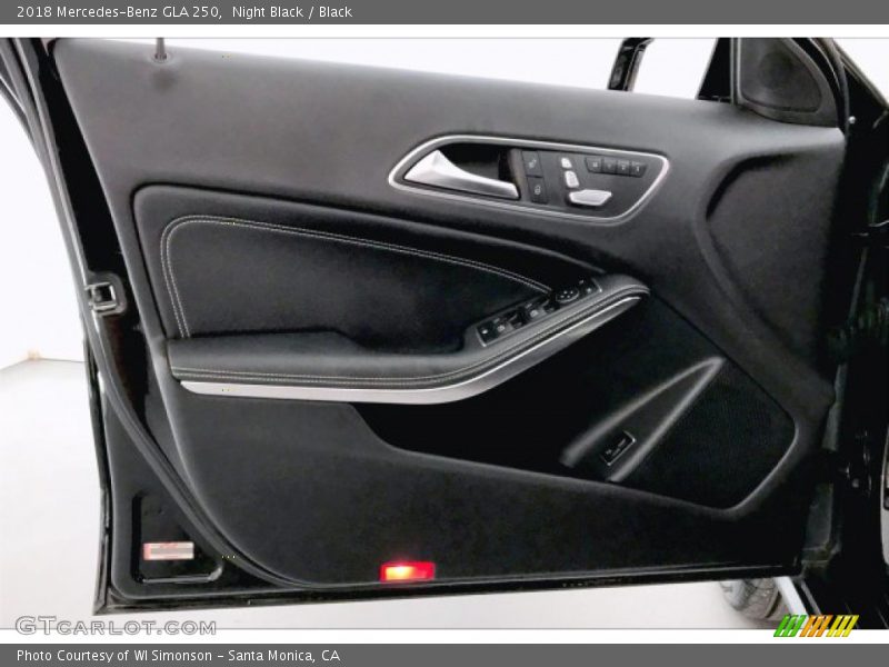 Night Black / Black 2018 Mercedes-Benz GLA 250