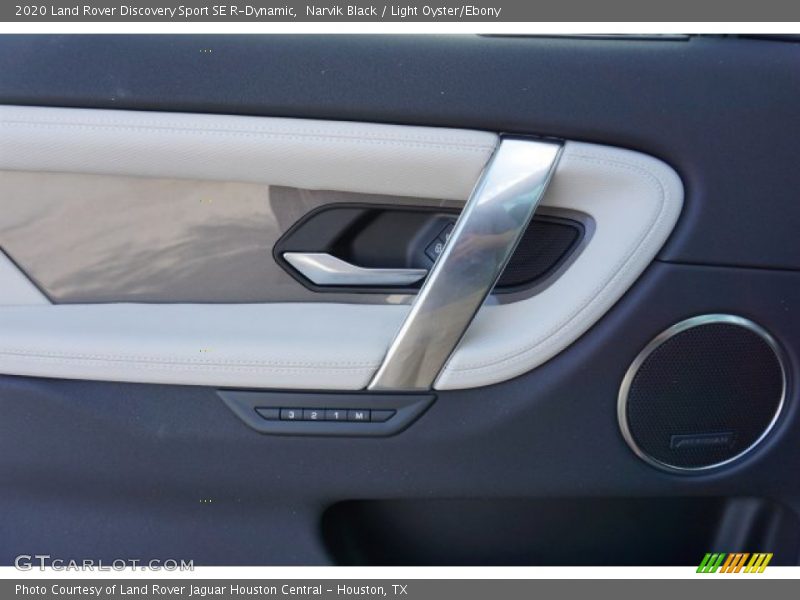 Door Panel of 2020 Discovery Sport SE R-Dynamic