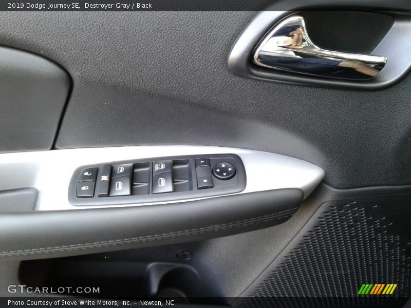 Destroyer Gray / Black 2019 Dodge Journey SE