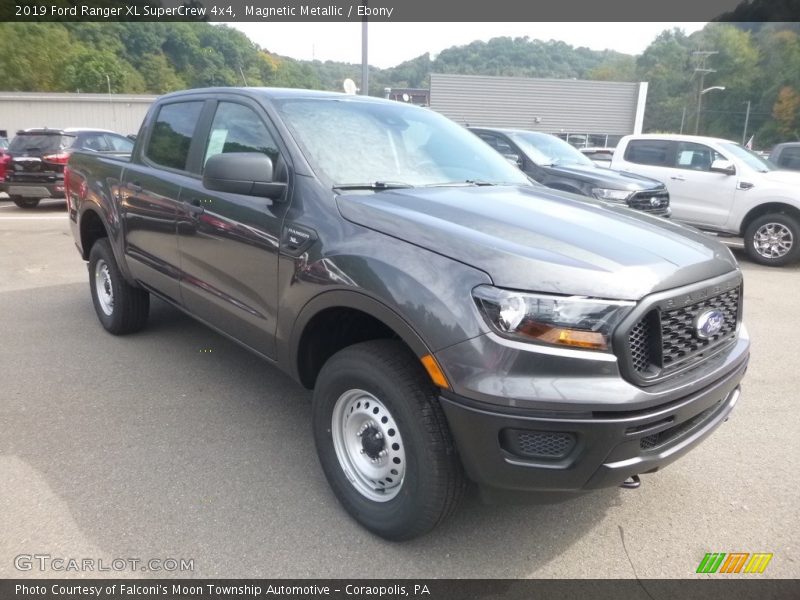 Front 3/4 View of 2019 Ranger XL SuperCrew 4x4