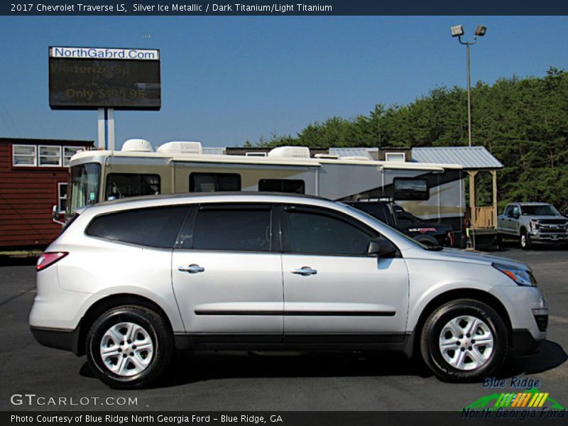 Silver Ice Metallic / Dark Titanium/Light Titanium 2017 Chevrolet Traverse LS