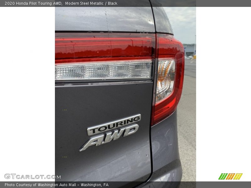 Modern Steel Metallic / Black 2020 Honda Pilot Touring AWD