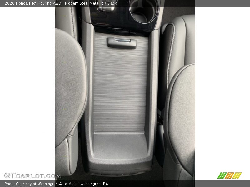 Modern Steel Metallic / Black 2020 Honda Pilot Touring AWD