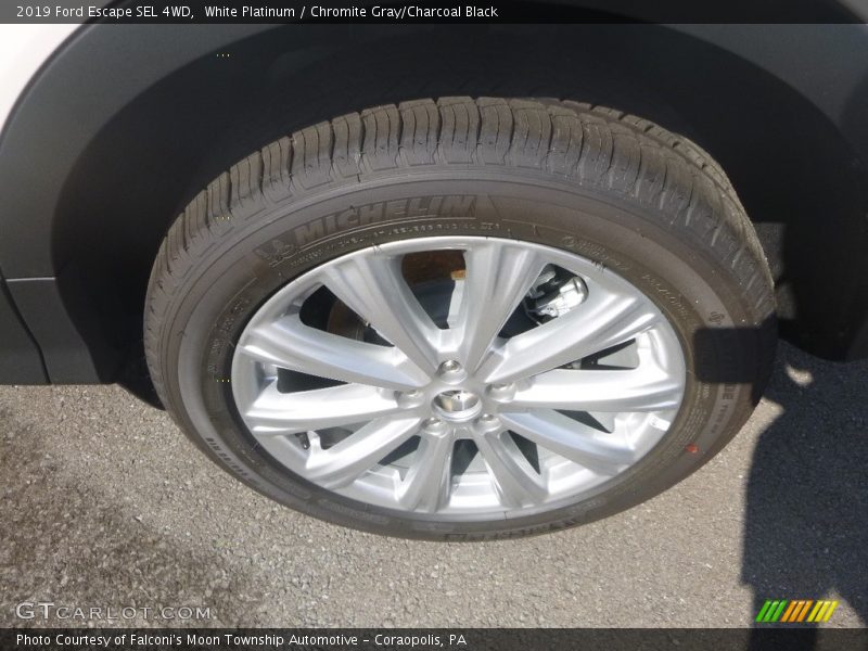 White Platinum / Chromite Gray/Charcoal Black 2019 Ford Escape SEL 4WD