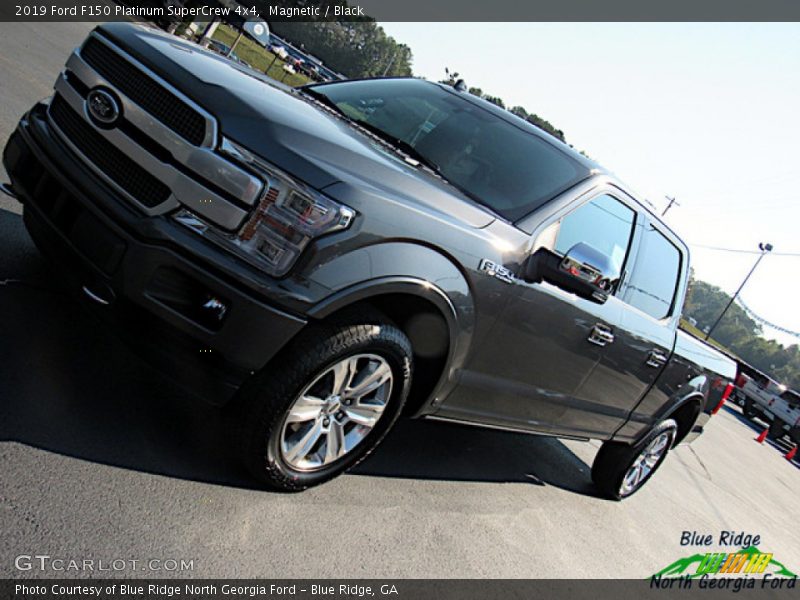 Magnetic / Black 2019 Ford F150 Platinum SuperCrew 4x4