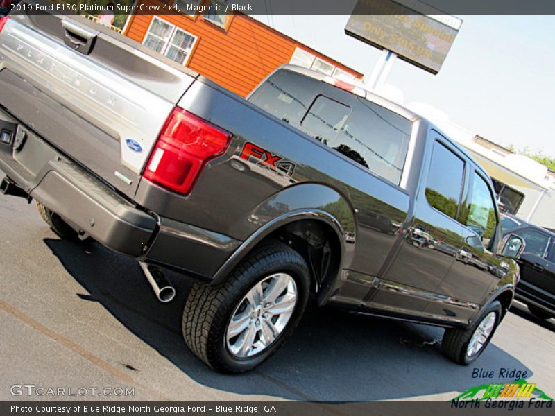 Magnetic / Black 2019 Ford F150 Platinum SuperCrew 4x4