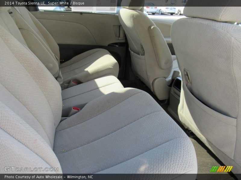 Super White / Bisque 2014 Toyota Sienna LE