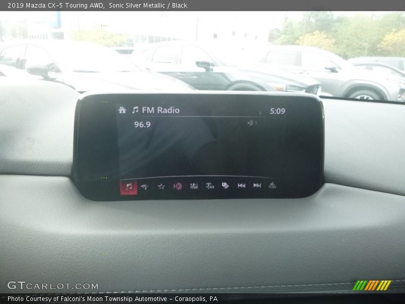 Sonic Silver Metallic / Black 2019 Mazda CX-5 Touring AWD