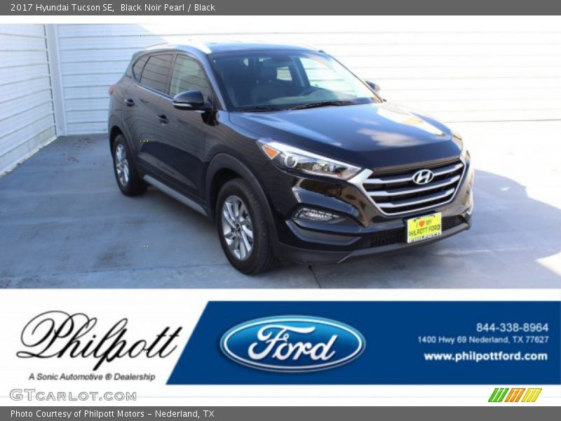 Black Noir Pearl / Black 2017 Hyundai Tucson SE