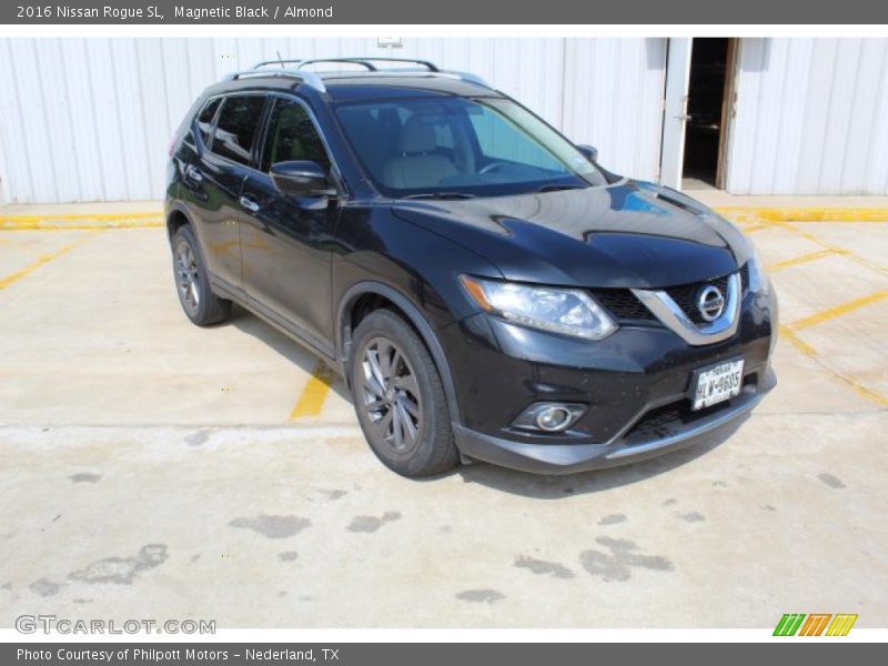 Magnetic Black / Almond 2016 Nissan Rogue SL