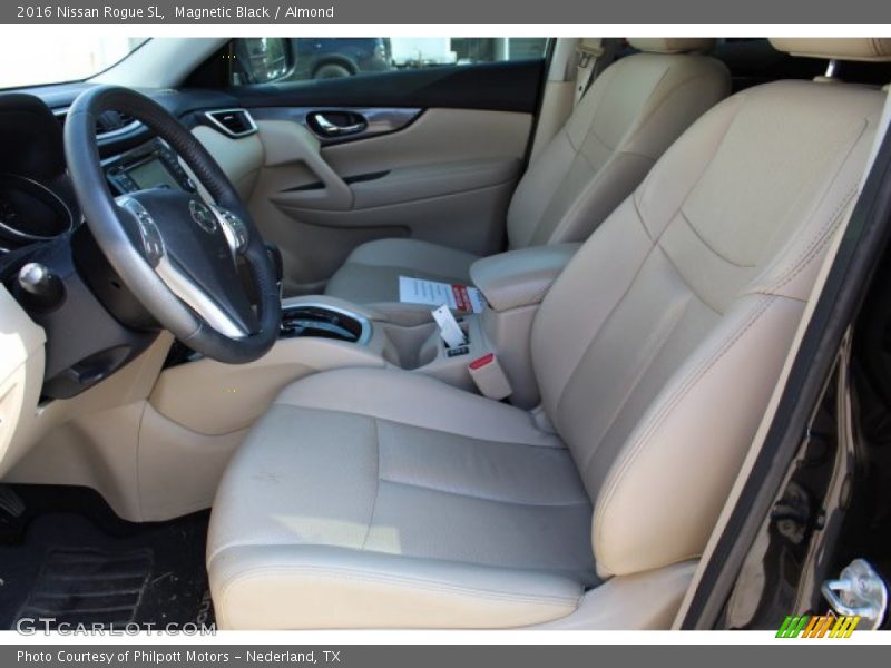 Magnetic Black / Almond 2016 Nissan Rogue SL