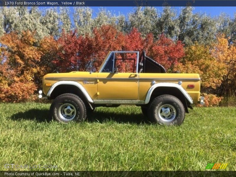  1970 Bronco Sport Wagon Yellow