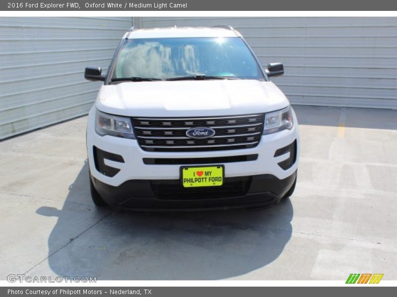 Oxford White / Medium Light Camel 2016 Ford Explorer FWD