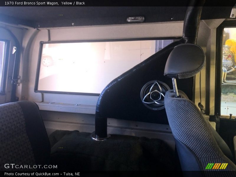 Yellow / Black 1970 Ford Bronco Sport Wagon