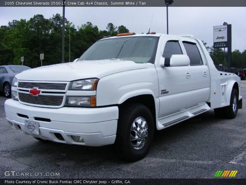 Summit White / Tan 2005 Chevrolet Silverado 3500 LT Crew Cab 4x4 Chassis