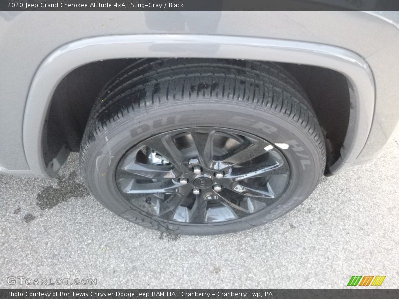 Sting-Gray / Black 2020 Jeep Grand Cherokee Altitude 4x4
