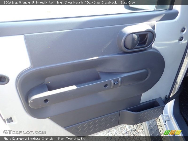 Bright Silver Metallic / Dark Slate Gray/Medium Slate Gray 2009 Jeep Wrangler Unlimited X 4x4