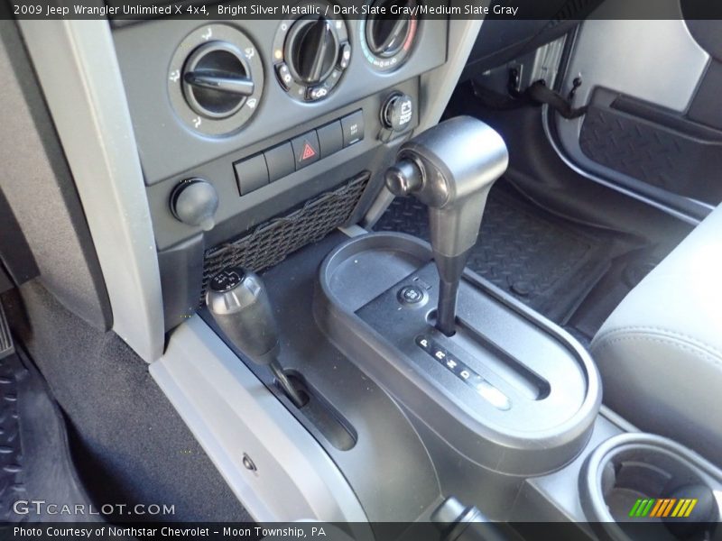 Bright Silver Metallic / Dark Slate Gray/Medium Slate Gray 2009 Jeep Wrangler Unlimited X 4x4