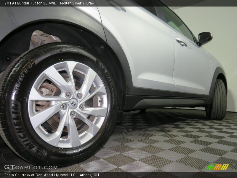 Molten Silver / Gray 2019 Hyundai Tucson SE AWD