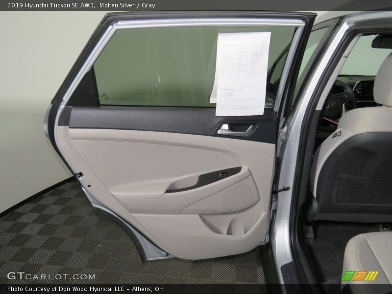 Molten Silver / Gray 2019 Hyundai Tucson SE AWD
