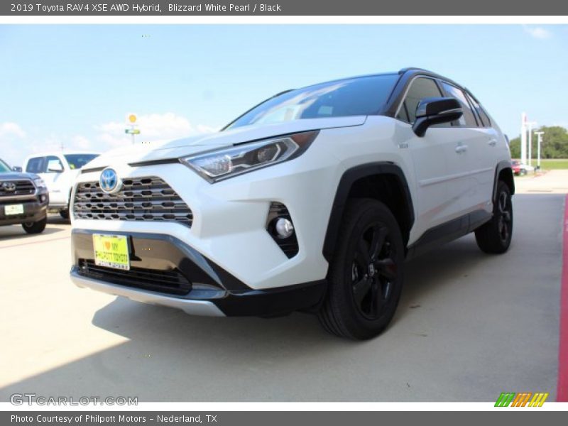 Blizzard White Pearl / Black 2019 Toyota RAV4 XSE AWD Hybrid