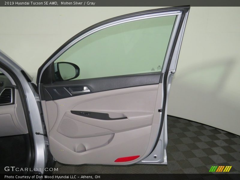 Molten Silver / Gray 2019 Hyundai Tucson SE AWD