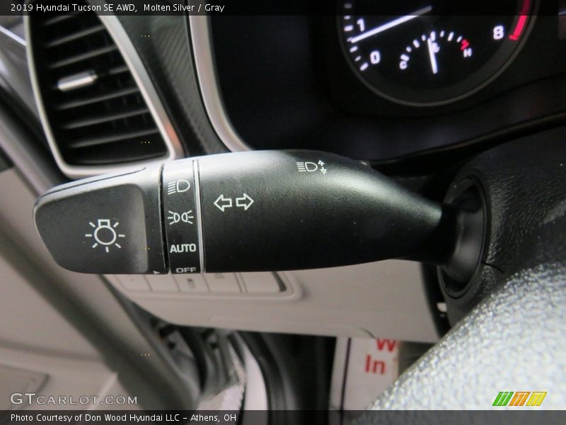 Molten Silver / Gray 2019 Hyundai Tucson SE AWD